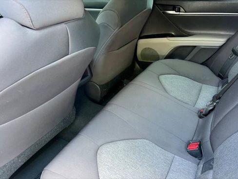 Certified 2018 Toyota Camry LE FWD image 4
