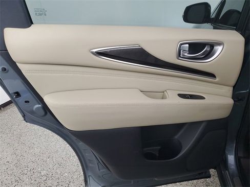 Used 2017 INFINITI QX60 FWD w/ Premium Plus Package image 16