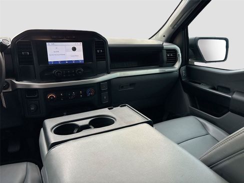 Used 2022 Ford F150 XL w/ Equipment Group 101A High RWD image 25