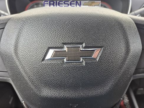 Used 2023 Chevrolet TrailBlazer RS w/ Sun and Liftgate Package image 18