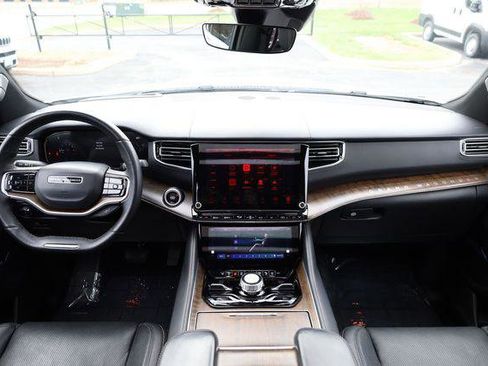 Certified 2023 Jeep Grand Wagoneer 4WD image 14