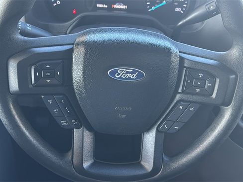 Certified 2022 Ford E-350 and Econoline 350 Super Duty image 11