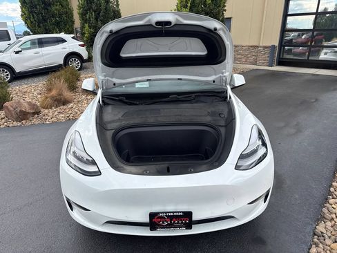 Used 2020 Tesla Model Y Long Range AWD/4WD image 24