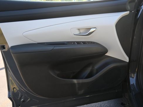 New 2026 Hyundai Tucson SEL image 17