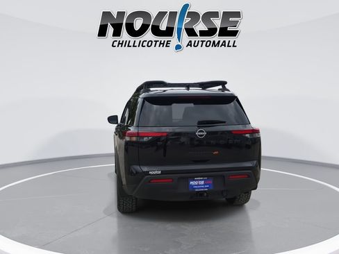 Used 2025 Nissan Pathfinder Rock Creek AWD/4WD image 7