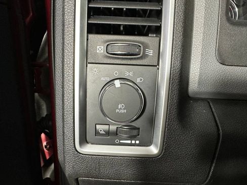 Used 2014 RAM 1500 Big Horn AWD/4WD image 19