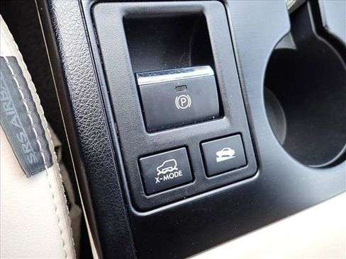 Used 2018 Subaru Outback 3.6R Limited image 21