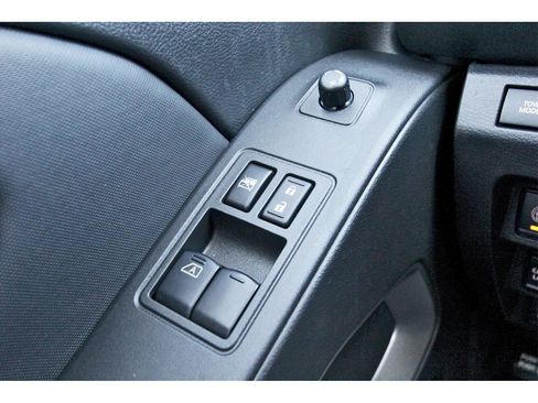 Certified 2024 Nissan Frontier SV w/ SV Convenience Package image 19