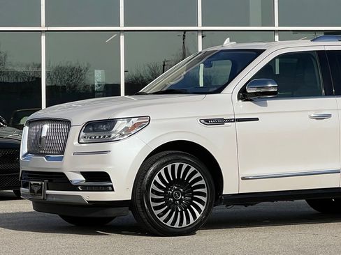 Used 2018 Lincoln Navigator Black Label w/ Cargo Package image 9