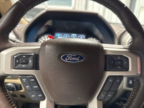 Used 2018 Ford F150 Lariat w/ Equipment Group 502A Luxury image 12