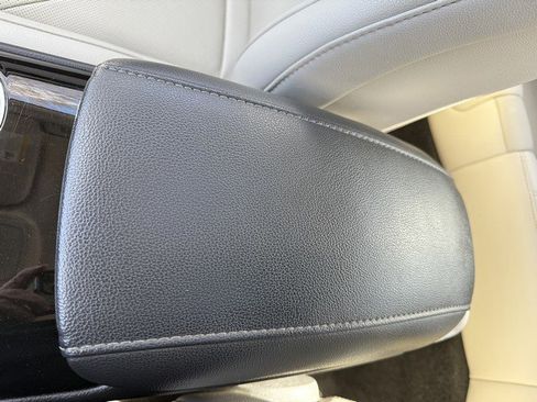 Used 2016 Ford Fusion Energi Titanium w/ Driver Assist Package image 36