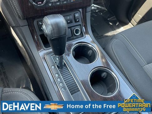 Used 2017 Chevrolet Traverse LT AWD/4WD image 16