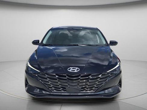 Used 2023 Hyundai Elantra Limited FWD image 9
