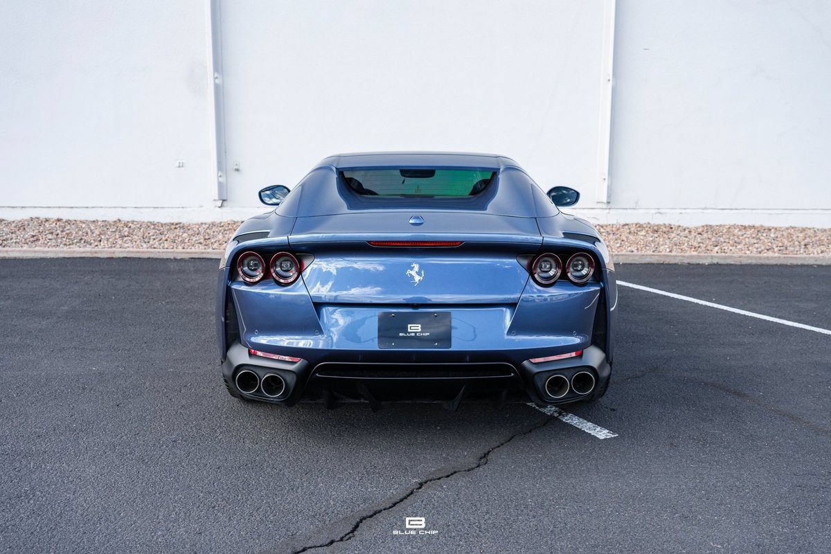Used 2021 Ferrari 812 GTS RWD image 31