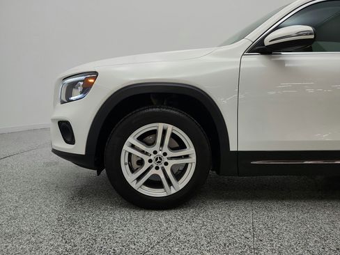 Used 2023 Mercedes-Benz GLB 250 image 21