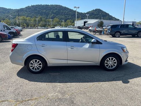 Used 2020 Chevrolet Sonic LT FWD image 6