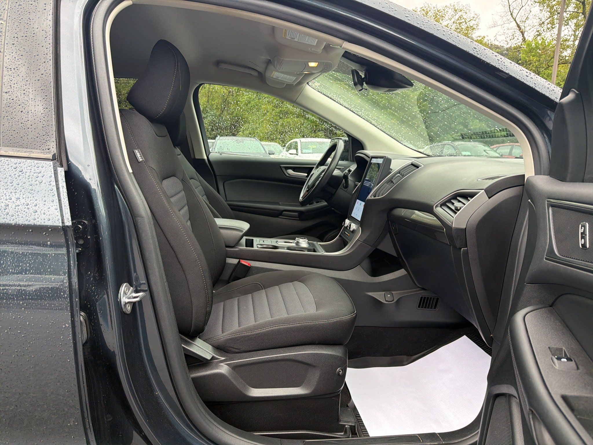 Used 2023 Ford Edge SE w/ Black Appearance Package AWD/4WD image 22