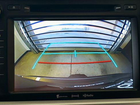 Used 2017 Toyota Highlander XLE image 23