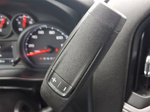 Certified 2020 Chevrolet Silverado 1500 Custom w/ Custom Value Package image 15