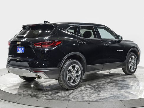 Used 2023 Chevrolet Blazer LT AWD/4WD image 7