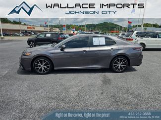 Used 2024 Toyota Camry SE video 3