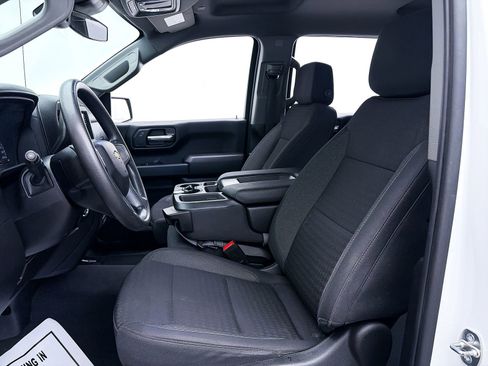 Used 2023 Chevrolet Silverado 1500 Custom image 17