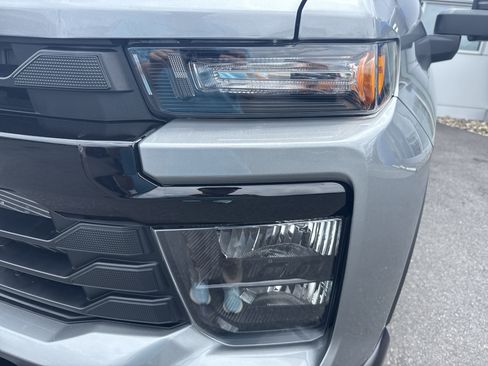 New 2026 Chevrolet Silverado 2500 W/T AWD/4WD image 9