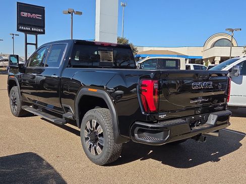New 2026 GMC Sierra 2500 Denali w/ Denali Reserve Package AWD/4WD image 3