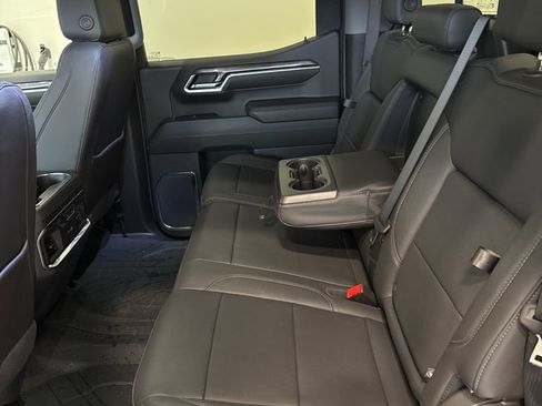 Used 2024 Chevrolet Silverado 1500 LTZ w/ LTZ Premium Package AWD/4WD image 11