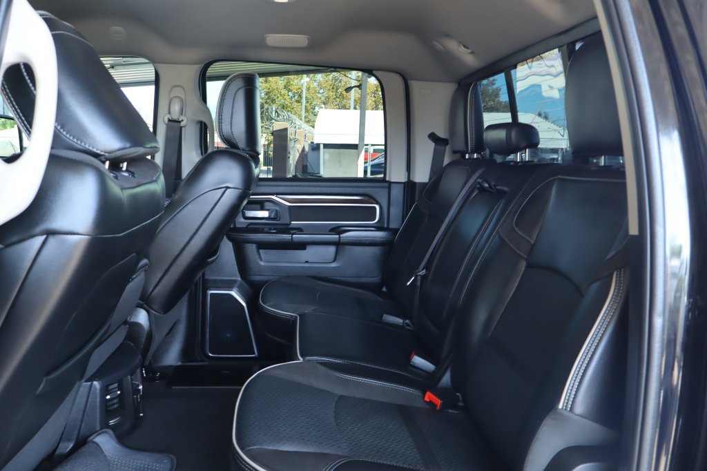 Used 2024 RAM 2500 Laramie AWD/4WD image 33