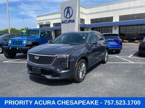 Used 2025 Cadillac XT4 Premium Luxury AWD/4WD image 1