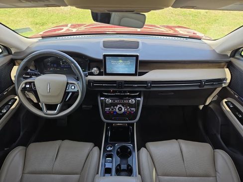 Used 2022 Lincoln Corsair Grand Touring w/ Elements Technology Bundle AWD/4WD image 13