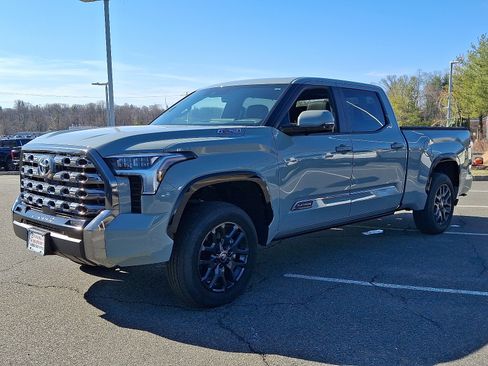 Used 2025 Toyota Tundra Platinum image 3