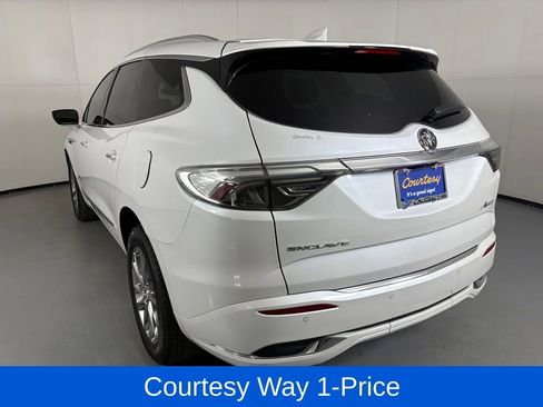 Used 2023 Buick Enclave Avenir w/ Trailering Package, 5000 lbs. FWD image 8