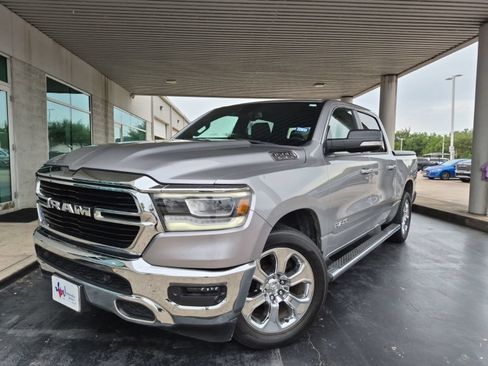 Used 2019 RAM 1500 Big Horn RWD image 1
