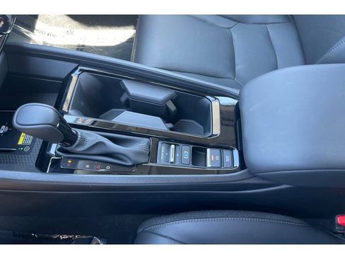 Certified 2025 Honda Accord EX-L image 30