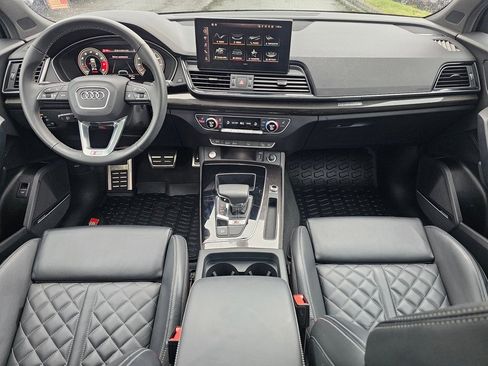 Used 2023 Audi SQ5 Premium Plus image 9