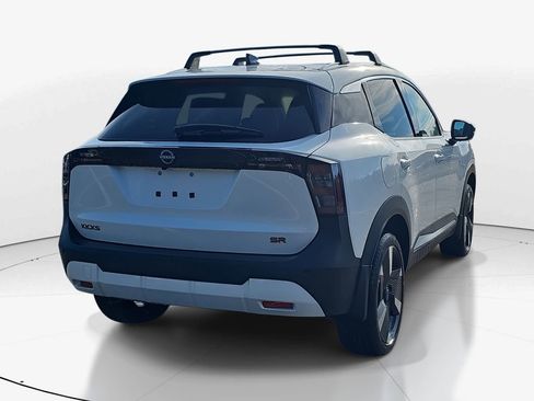 New 2026 Nissan Kicks SR FWD image 6