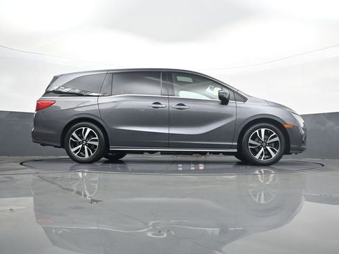 Used 2018 Honda Odyssey Elite image 25