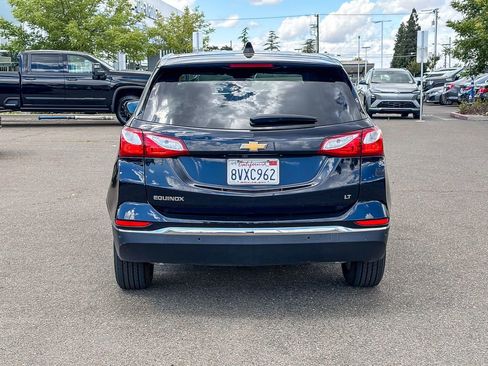 Used 2021 Chevrolet Equinox LT FWD image 3
