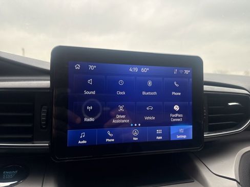 Used 2023 Ford Explorer XLT w/ Equipment Group 202A image 29