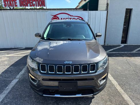 Used 2021 Jeep Compass Limited AWD/4WD image 9