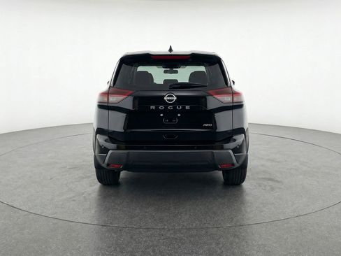 Used 2025 Nissan Rogue SV FWD image 7