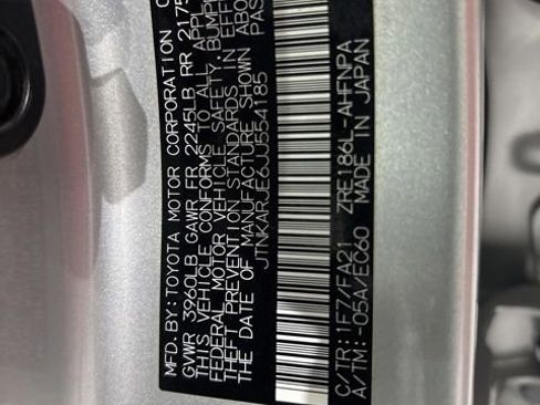 Used 2018 Toyota Corolla iM w/ Carpet Mat Package (TMS) FWD image 41