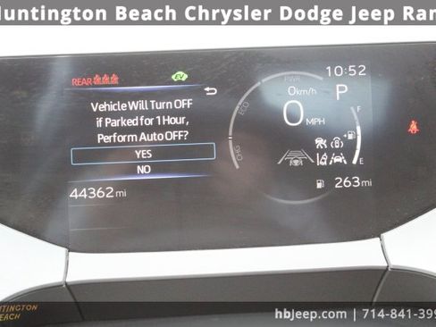 Used 2023 Toyota Prius LE image 16