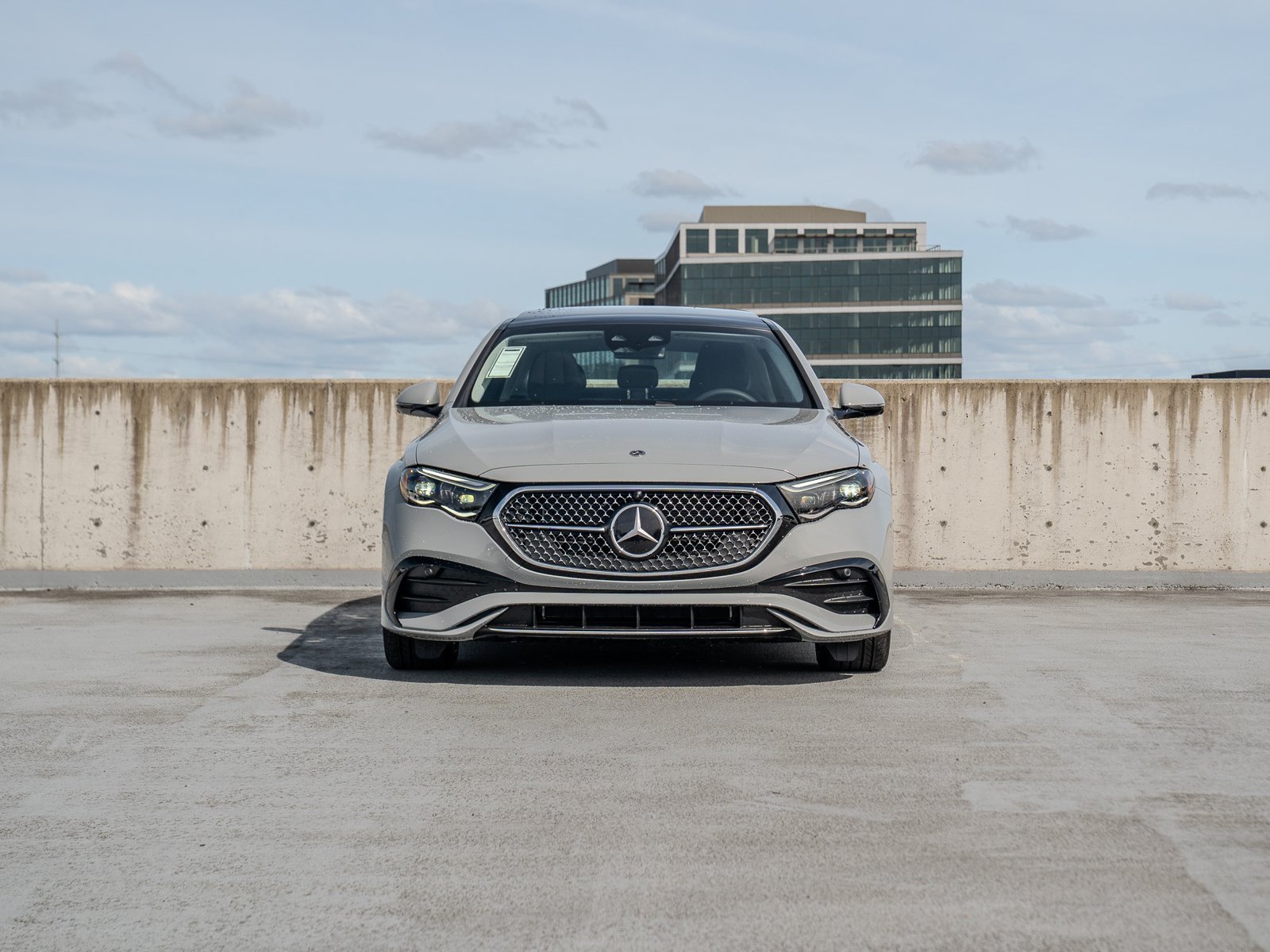Used 2026 Mercedes-Benz E 450 4MATIC Sedan image 2