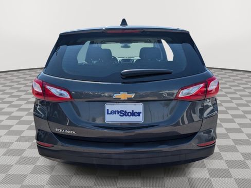 Used 2019 Chevrolet Equinox LS FWD image 4