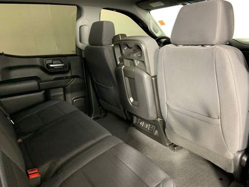 Used 2021 Chevrolet Silverado 1500 LT w/ Z71 Off-Road Package AWD/4WD image 12