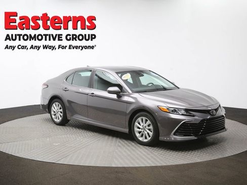 Used 2024 Toyota Camry LE image 47