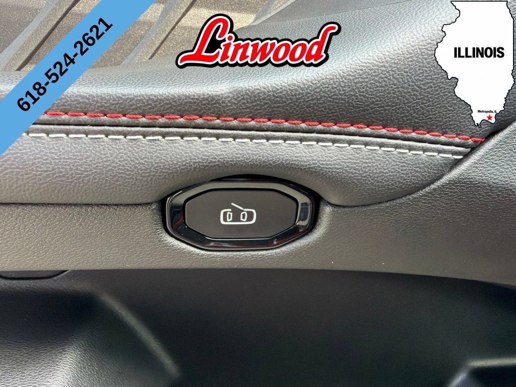 New 2026 Dodge Charger R/T AWD/4WD image 14